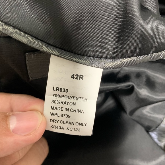 Blazer - Picture 2 of 5